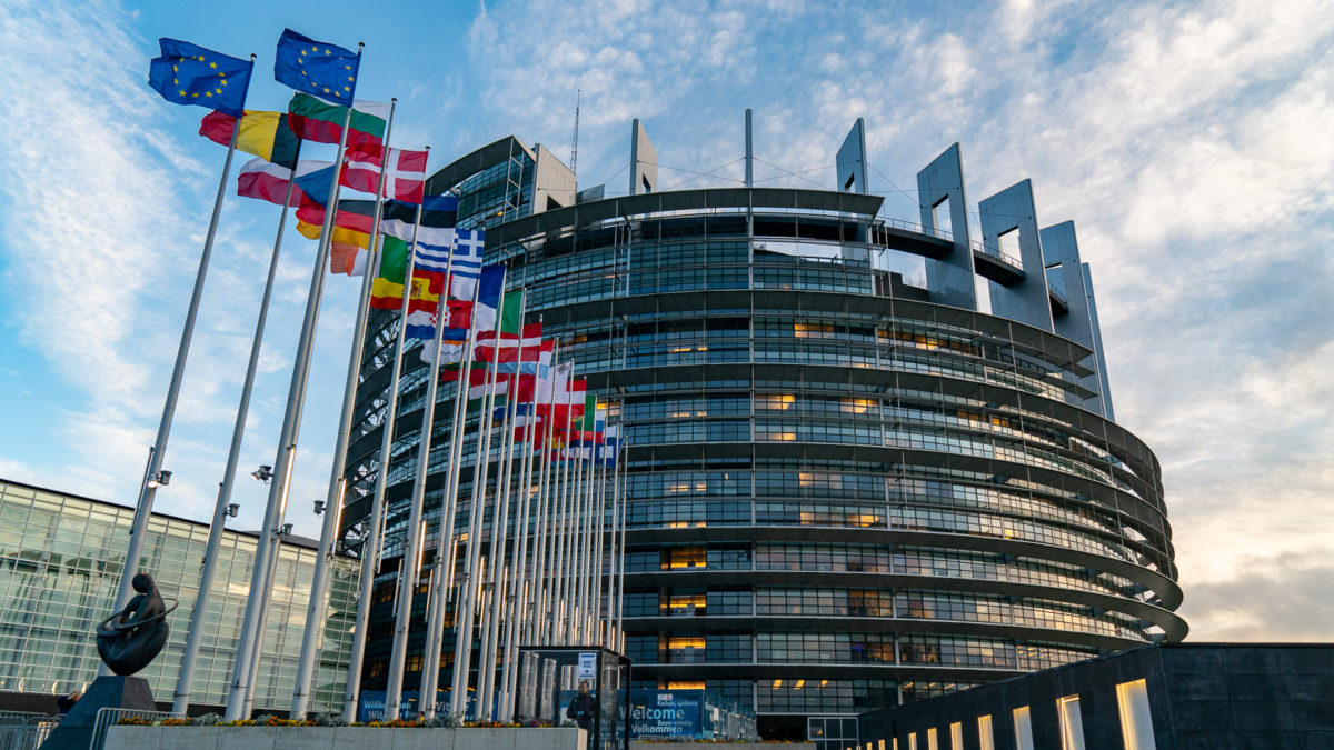 Evropski parlament usvojio viznu liberalizaciju za Kosovo