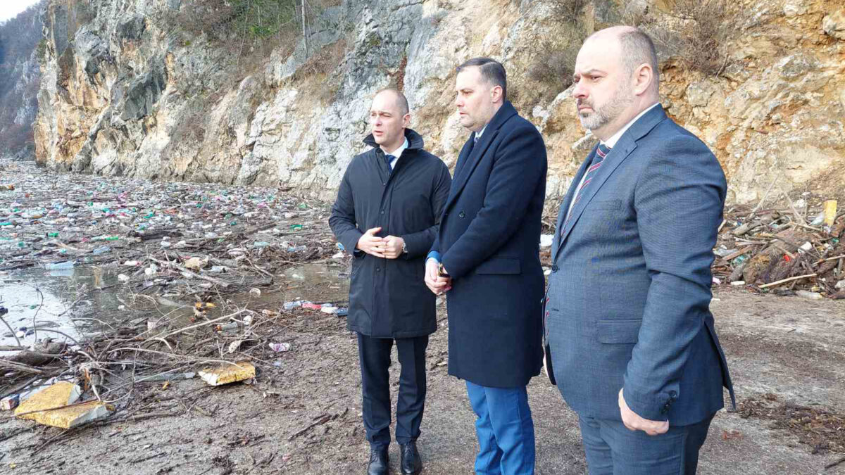 Vipotnik: Krajem februara sastanak o plutajućem otpadu na Drini