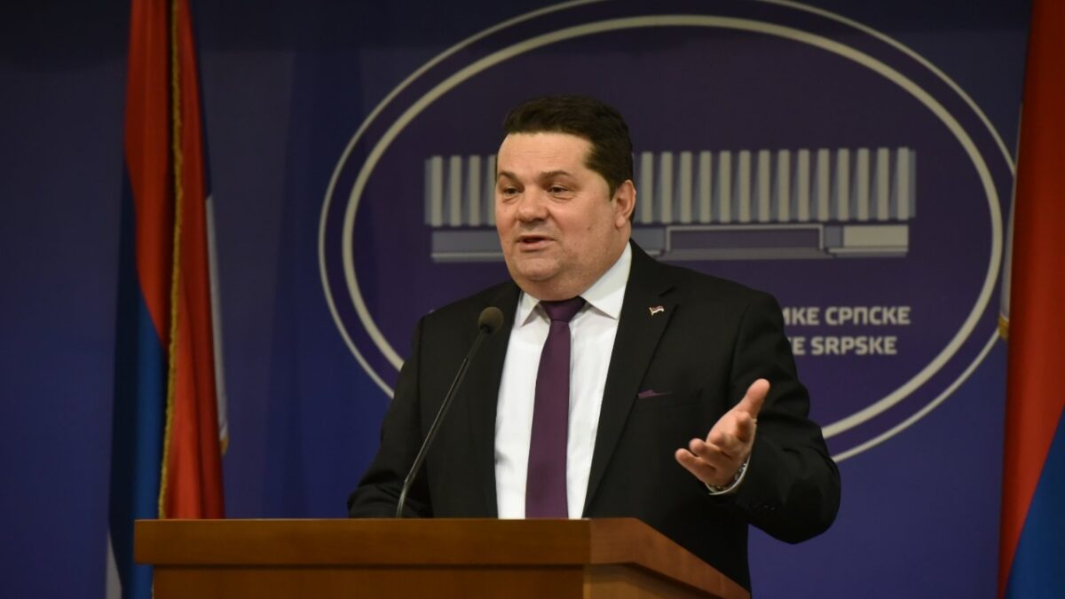 Stevandić: Predsjednik Srpske ima dovoljno hrabrosti da kaže šta zastupa, za razliku od stranaca