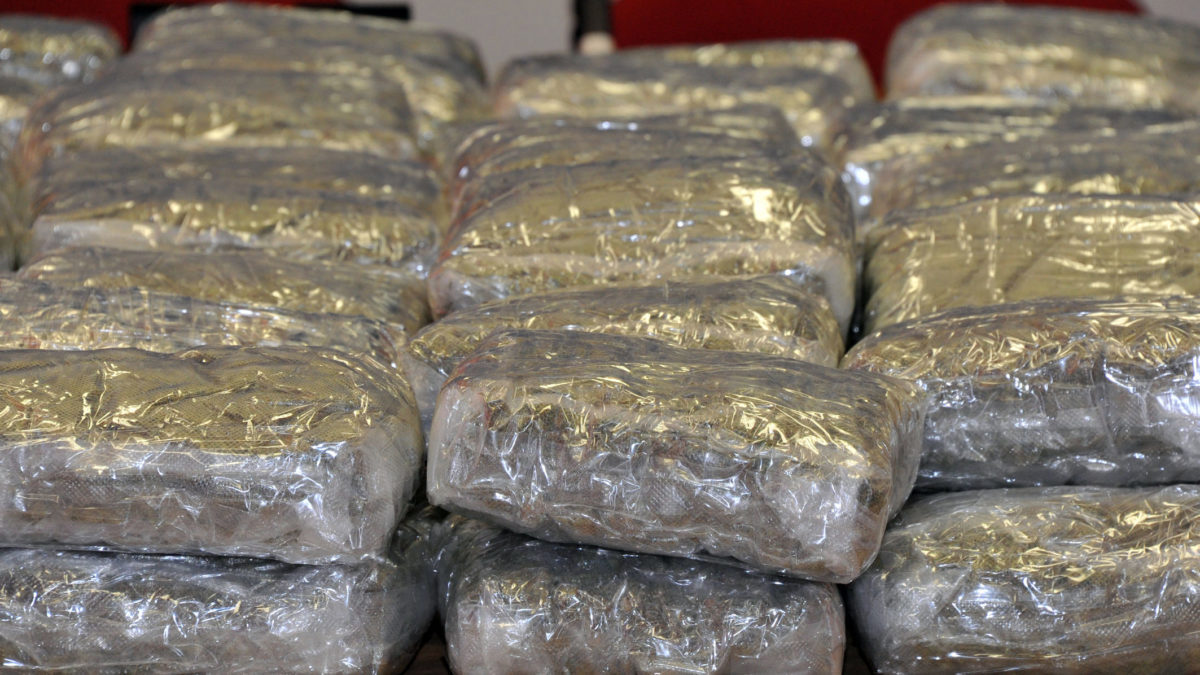Pripadnik Oružanih snaga prevozio oko 30 kilograma marihuane