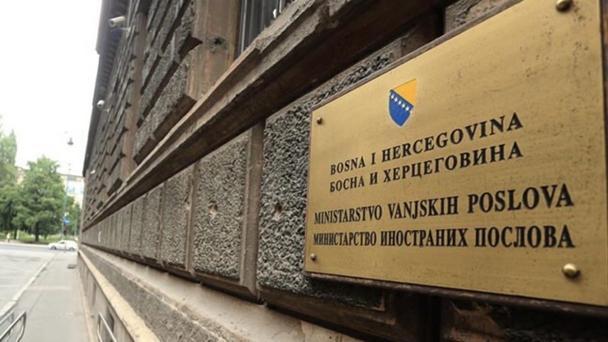 MIP BiH formiralo Krizni štab za pomoć bh. državljanima u Ukrajini